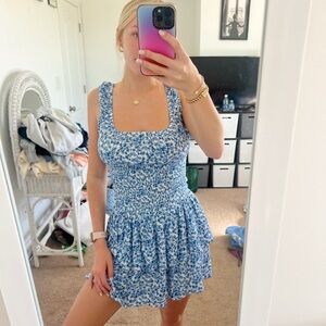 NWOT FLORAL MINI DRESS